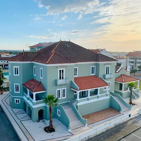 וילה Refugio Dourado