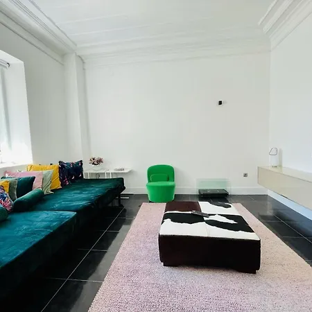 Villa Refúgio Dourado *