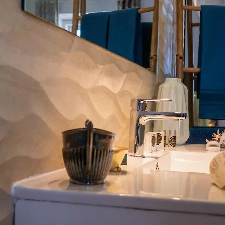Refugio Dourado Bed & Breakfast *