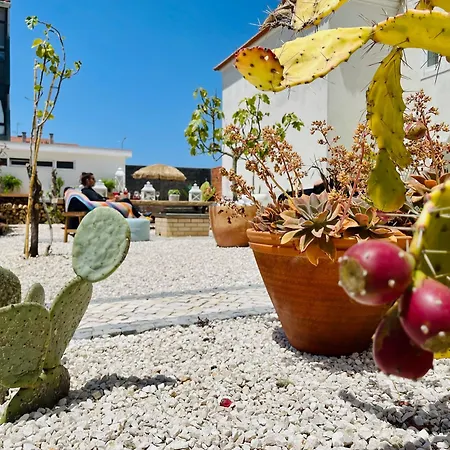 Villa Refúgio Dourado *